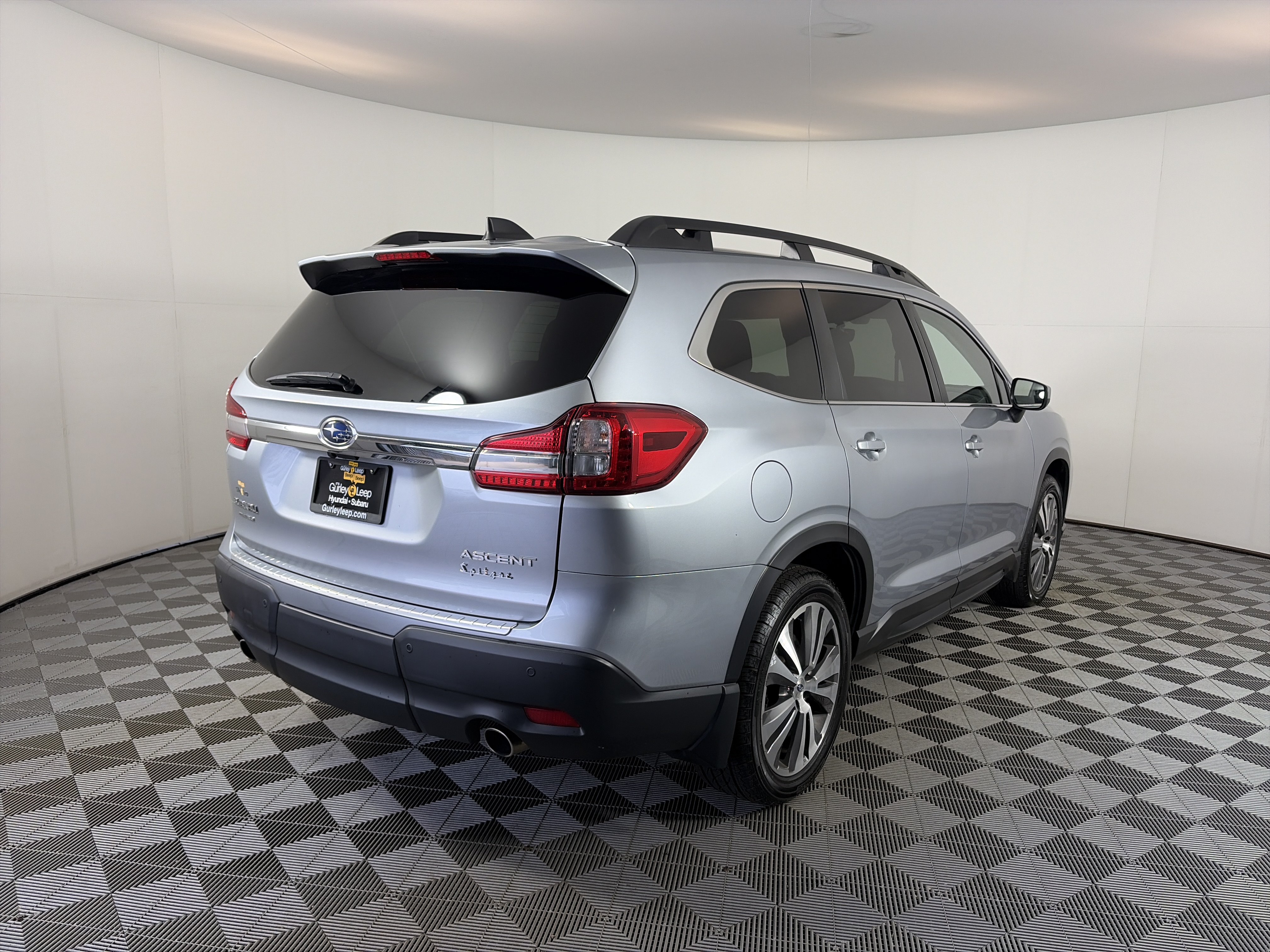 Used 2020 Subaru Ascent Premium w/ Sport Package AWD/4WD image 11