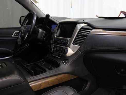 Used 2020 GMC Yukon XL Denali image 30