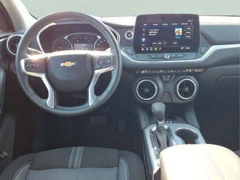 Used 2024 Chevrolet Blazer LT w/ Convenience Package FWD image 21