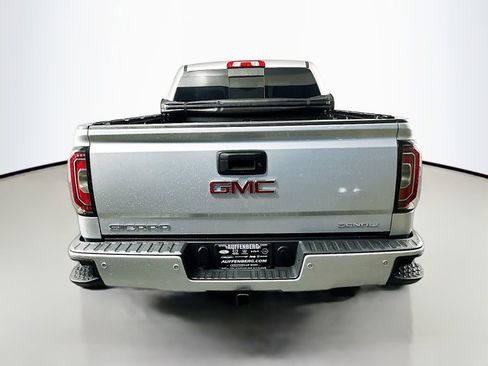 Used 2018 GMC Sierra 1500 Denali w/ Denali Ultimate Package AWD/4WD image 6