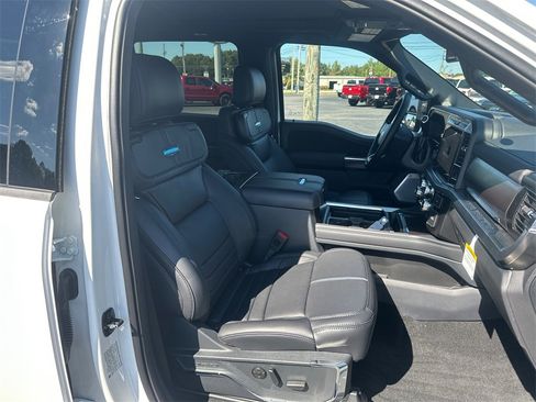 New 2026 Ford F250 Platinum image 13