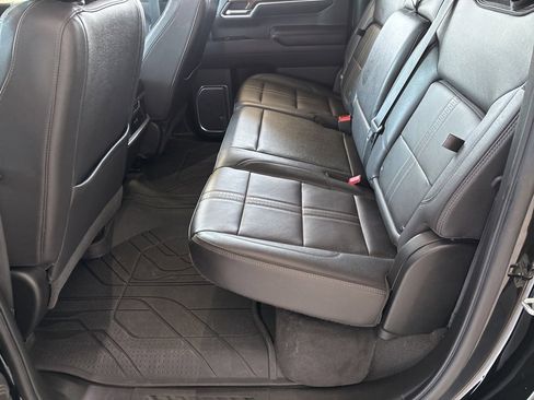 Used 2022 Chevrolet Silverado 1500 High Country w/ High Country Premium Package image 33