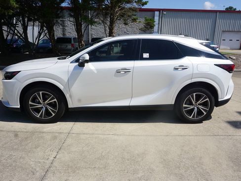 Used 2024 Lexus RX 350h w/ Cold Area Package AWD/4WD image 25