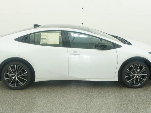 New 2027 Toyota Prius Limited FWD image 14