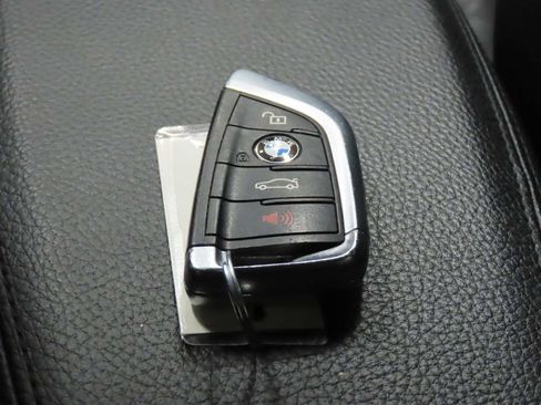 Used 2017 BMW X1 xDrive28i image 18