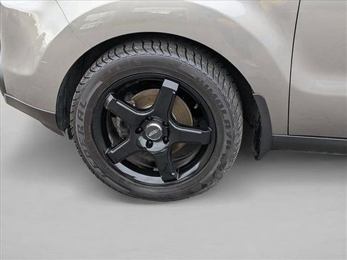 Used 2014 Kia Soul + w/ Primo Package image 24