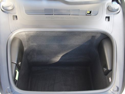 Certified 2019 Porsche 911 Carrera S image 36