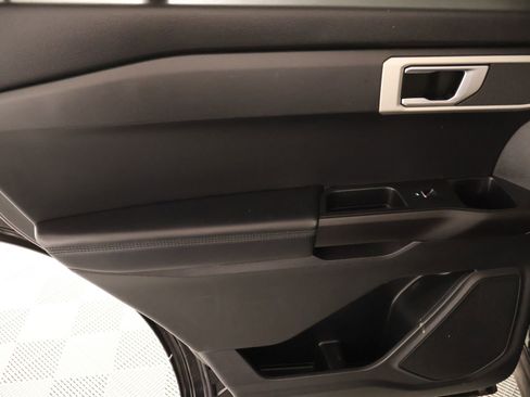 Used 2020 Ford Explorer 4WD image 16
