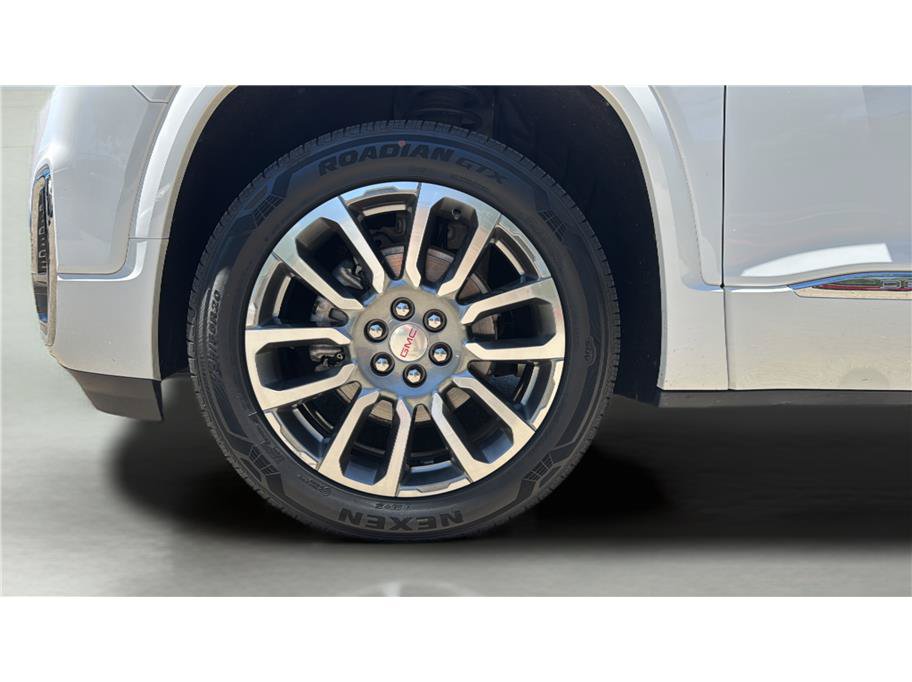 Used 2023 GMC Acadia Denali AWD/4WD image 28