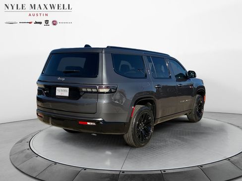 New 2026 Jeep Grand Wagoneer Limited AWD/4WD image 16