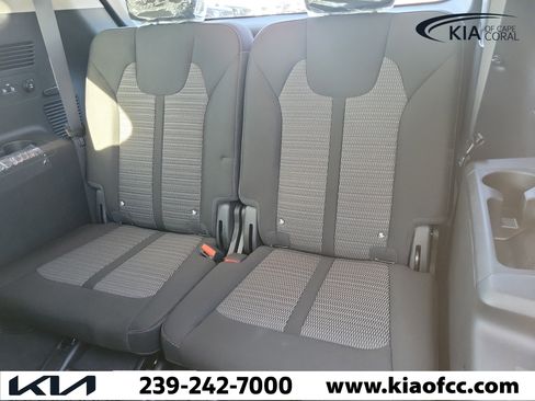 New 2026 Kia Sorento LX FWD image 10