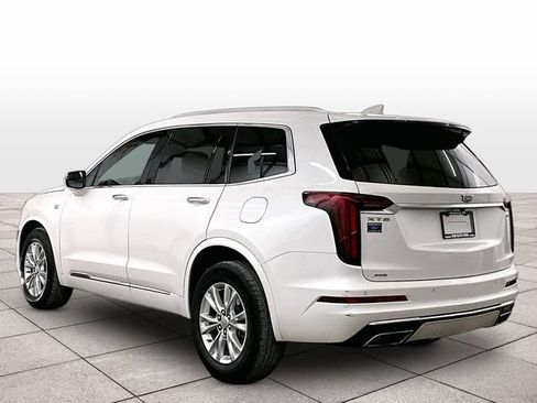 Used 2023 Cadillac XT6 Luxury AWD/4WD image 10