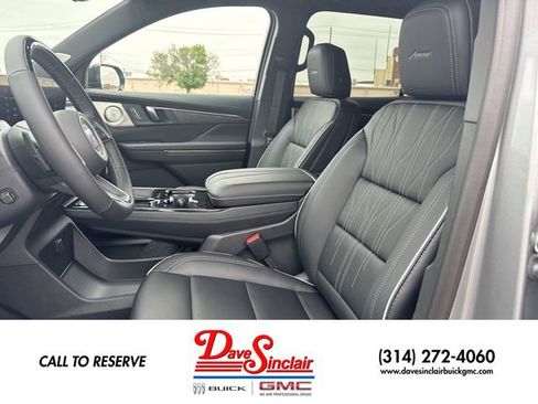 New 2026 Buick Enclave Avenir w/ Super Cruise Package AWD/4WD image 11