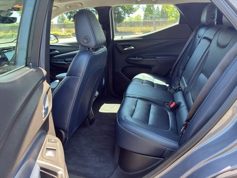 Used 2023 Chevrolet Bolt EUV Premier w/ Sun & Sound Package FWD image 39