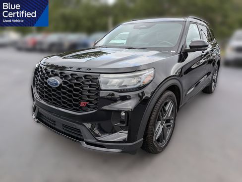 Used 2025 Ford Explorer ST AWD/4WD image 9