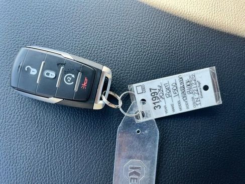 New 2026 RAM 1500 Express image 27