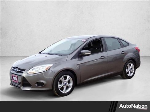 Used 2013 Ford Focus SE image 1