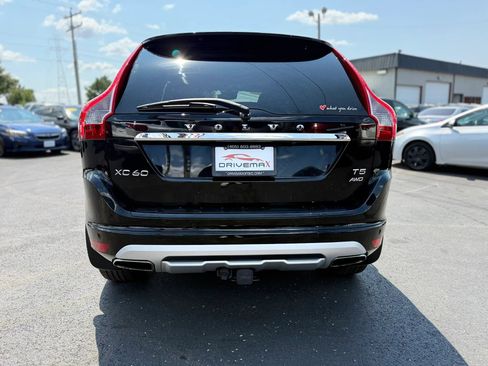 Used 2017 Volvo XC60 T5 Dynamic w/ Preferred Option Package AWD/4WD image 4