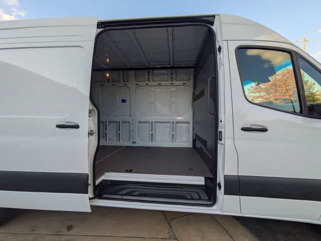 Used 2026 Mercedes-Benz Sprinter 2500 image 20
