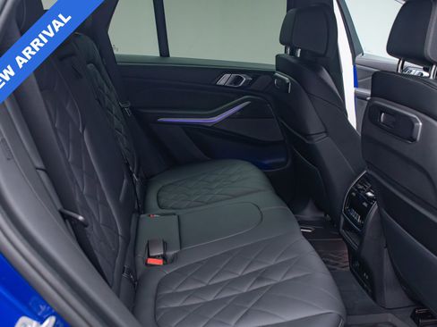 Used 2025 BMW X5 M60i w/ Climate Comfort Package image 17