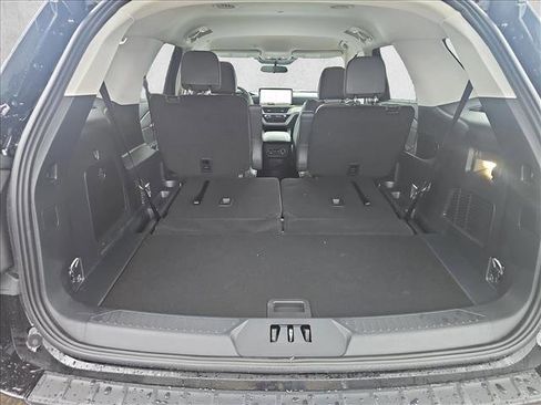 New 2026 Ford Explorer Active w/ Active Comfort Package RWD image 11