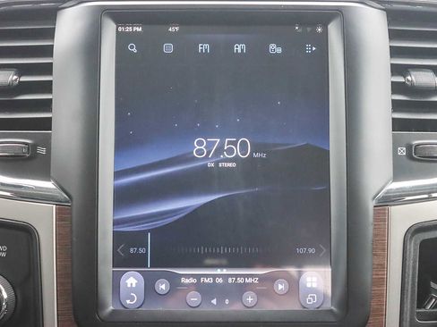 Used 2016 RAM 2500 Laramie w/ Convenience Group image 13