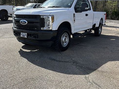 Used 2019 Ford F350 XL w/ Power Equipment Group AWD/4WD image 3