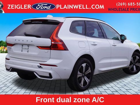 Used 2023 Volvo XC60 T8 Plus w/ Protection Package Premier image 5