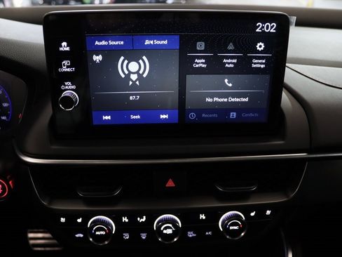 Used 2025 Acura ADX A-Spec image 17