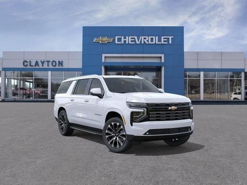 New 2026 Chevrolet Suburban High Country w/ Sun And Tow Package AWD/4WD image 23