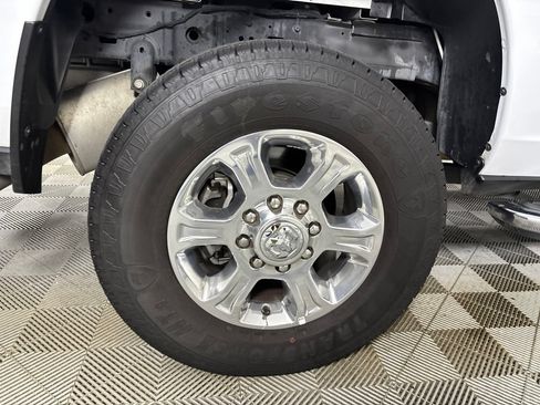 Used 2026 RAM 2500 Big Horn AWD/4WD image 34