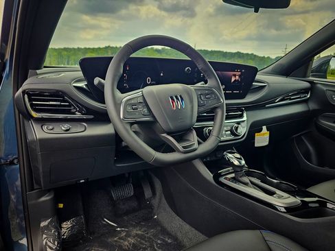 New 2026 Buick Envista Sport Touring w/ Convenience I Package FWD image 13