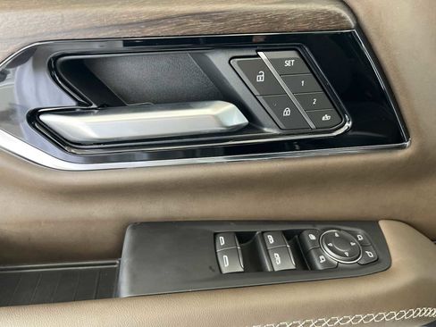 New 2026 GMC Yukon Denali Ultimate image 18