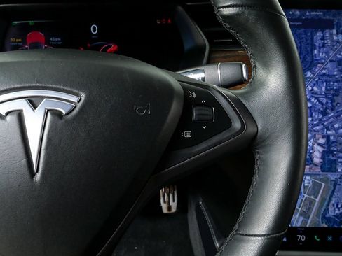 Used 2020 Tesla Model S Performance image 10