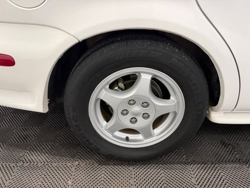 Used 1997 Ford Taurus SHO FWD image 39