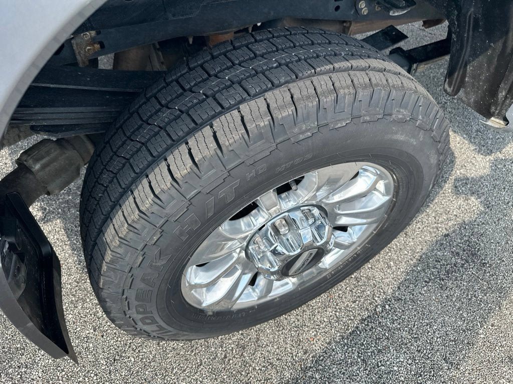 Certified 2022 Ford F350 Limited AWD/4WD image 8