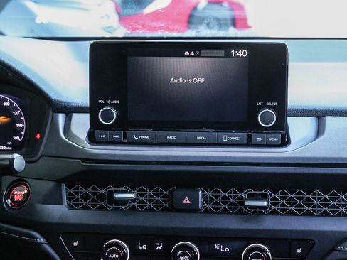 Used 2025 Honda Accord SE image 18