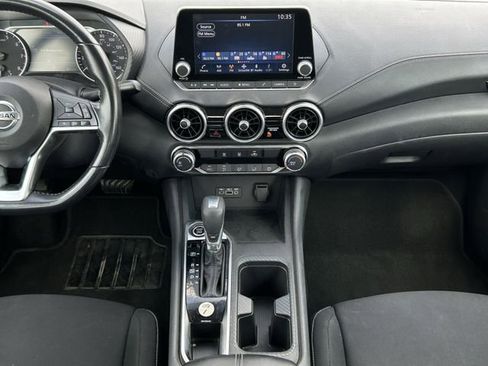 Used 2022 Nissan Sentra SV image 14