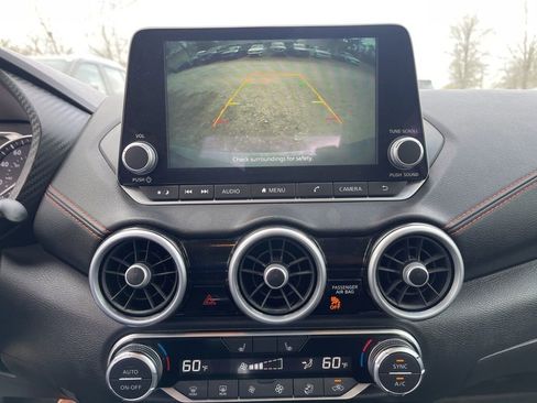 Used 2025 Nissan Sentra SR image 11