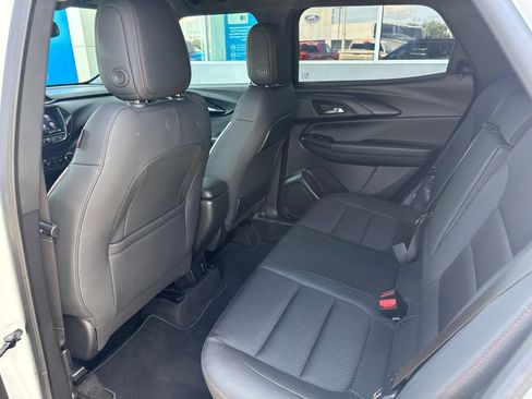 Used 2023 Chevrolet TrailBlazer RS w/ Convenience Package FWD image 15