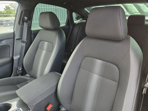 Used 2025 Honda Civic Sport image 22