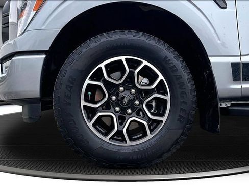 Used 2022 Ford F150 XLT w/ Equipment Group 302A High AWD/4WD image 34
