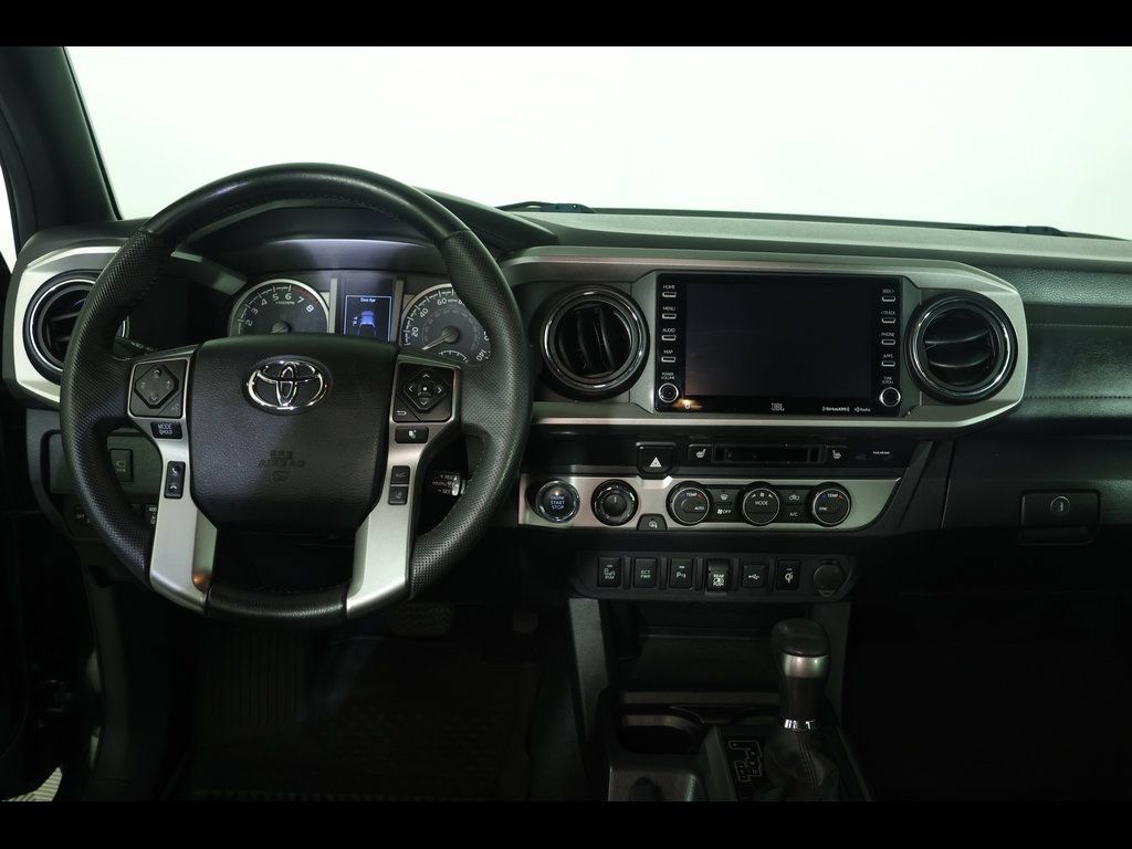 Used 2021 Toyota Tacoma Limited w/ Blackout Package (TMS) AWD/4WD image 17