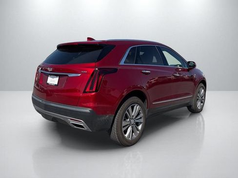 Used 2026 Cadillac XT5 Premium Luxury w/ Driver Assist Package FWD image 5