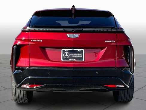 Used 2025 Cadillac Lyriq Sport image 4