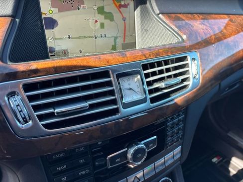 Used 2014 Mercedes-Benz CLS 550 4MATIC w/ Premium 1 Package image 24