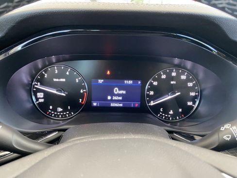 Used 2023 Buick Envision Preferred FWD image 23