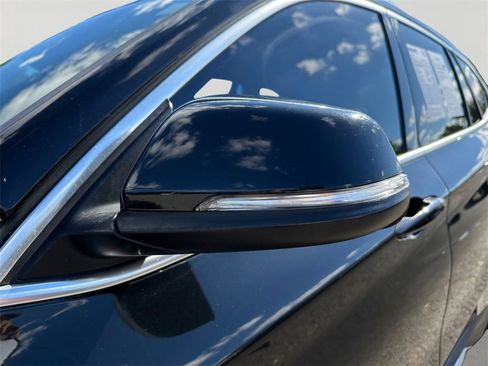 Used 2021 BMW X1 xDrive28i w/ Convenience Package image 11