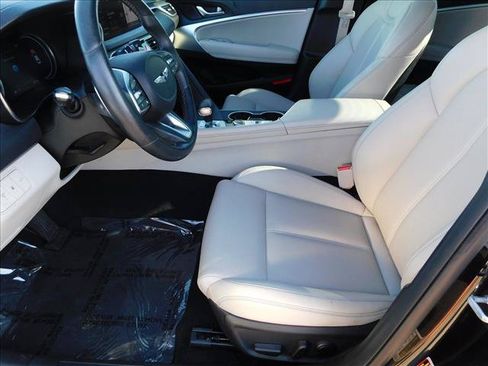 Used 2023 Genesis G70 2.0T RWD image 23