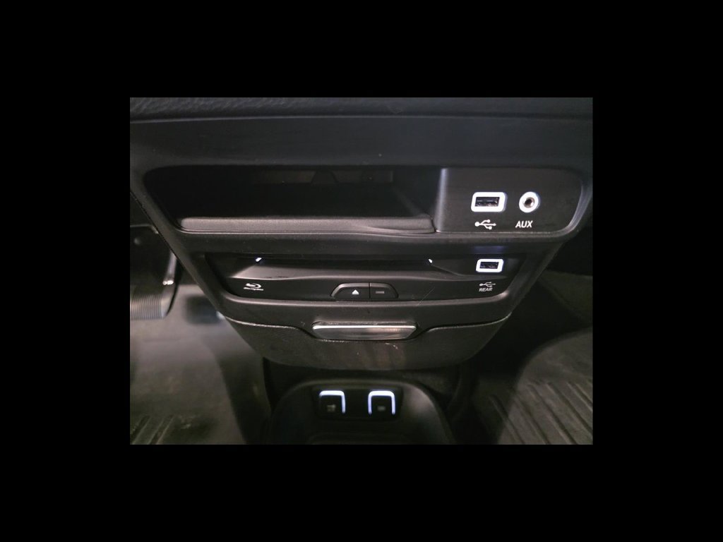 Used 2018 Chrysler Pacifica Touring-L Plus FWD image 24